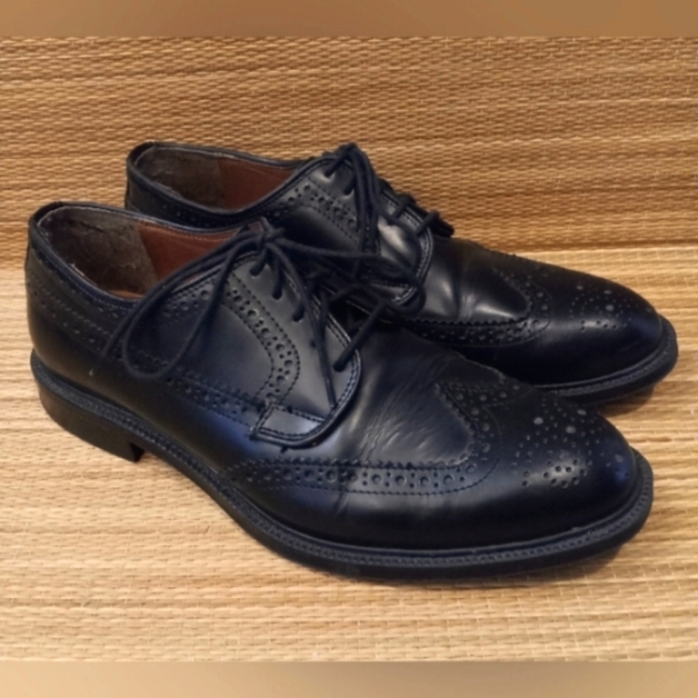 Stafford men's 9.5 M black oxford wingtip dress shoes leather formal vintage VTG